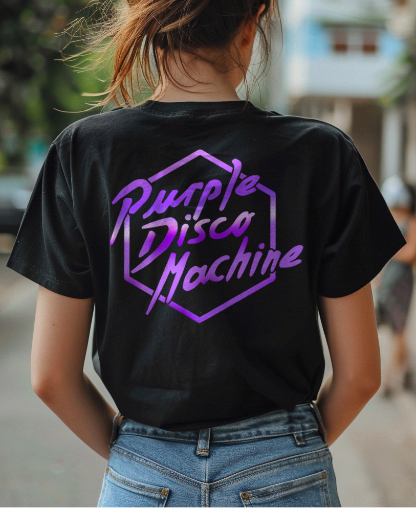 Camiseta unisex preta PURPLE DISCO MACHINE