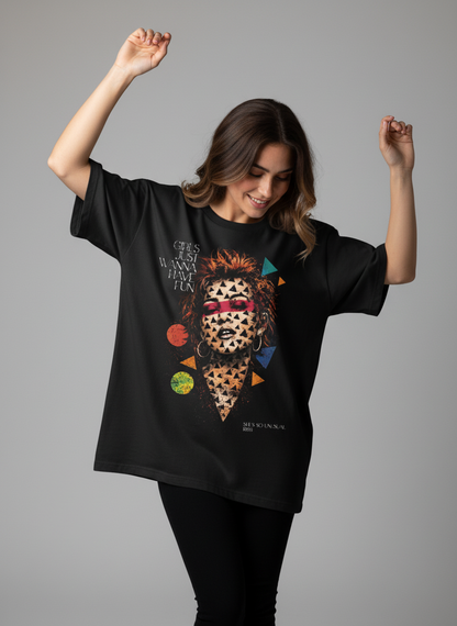 Camiseta unisex preta GIRLS JUST WANNA HAVE FUN