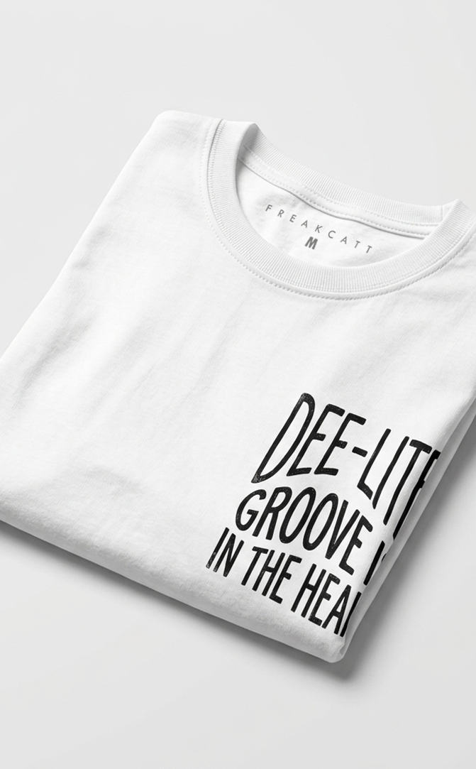 Camiseta unisex branca DEEE-LITE Groove is in the heart